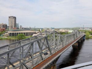 Ching and Fredette: This is the right time to boost trade between Ontario and Quebec