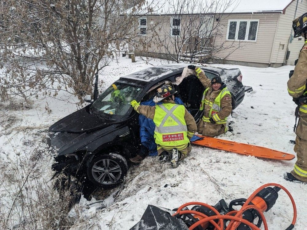 Snow to end after midnight, Environment Canada says
