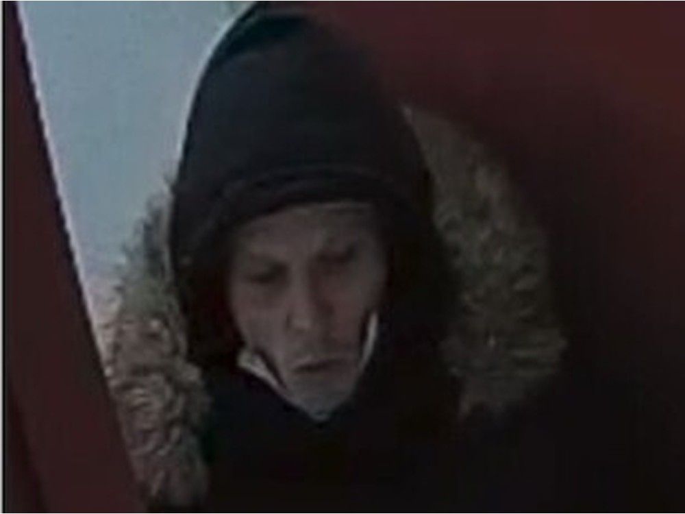 Ottawa police look for help as they try to ID commercial robbery suspects